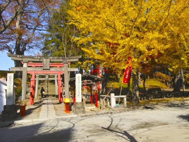 鶴ヶ城稲荷神社