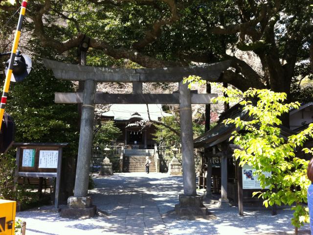 御霊神社