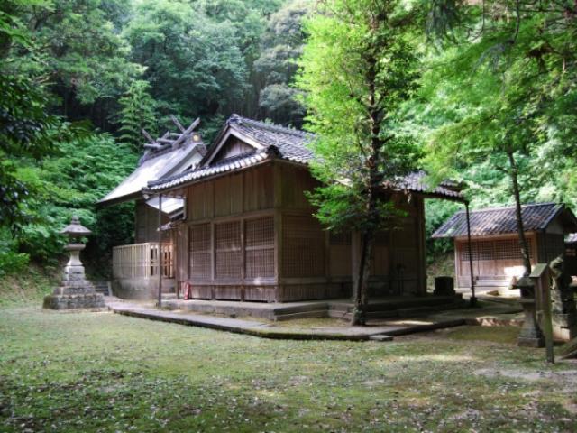 那売佐神社